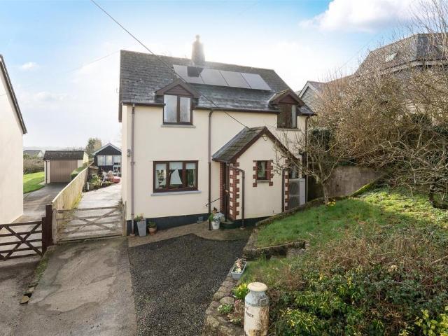 House for sale in Alwington, Brandis Corner