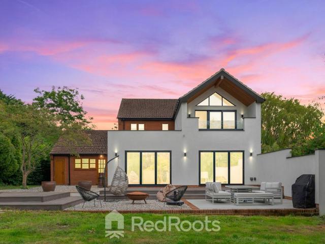 House for sale in East Lound, North Lincolnshire