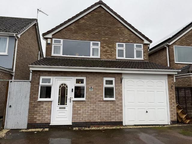 House for sale in Whitestone, Camp Hill