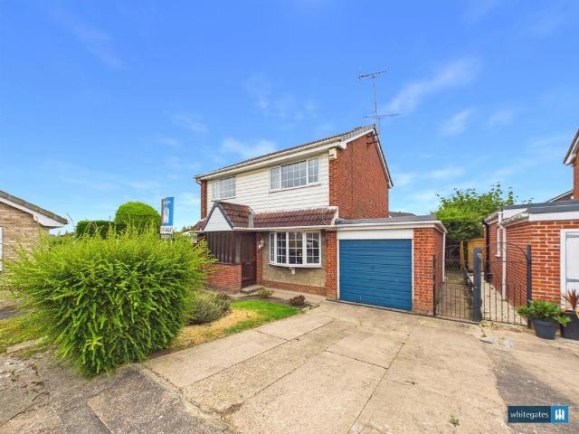 House for sale in Alverley, South Yorkshire