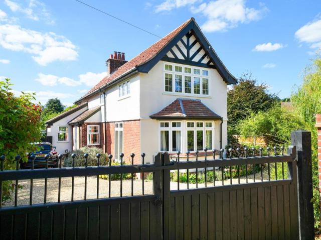 House for sale in Comers, Norfolk