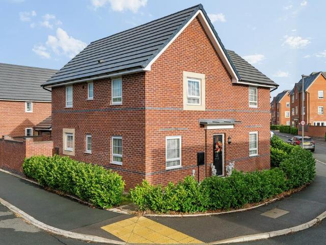 House for sale in Calderstones
