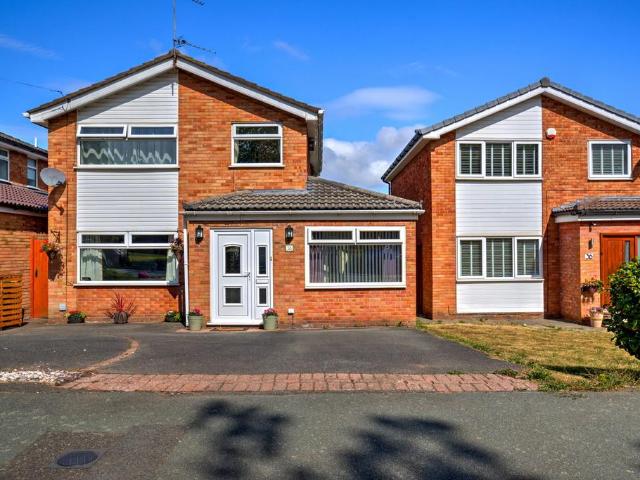 House for sale in Pensby, Wirral