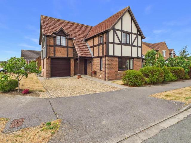 House for sale in Viking Estate, East Lindsey