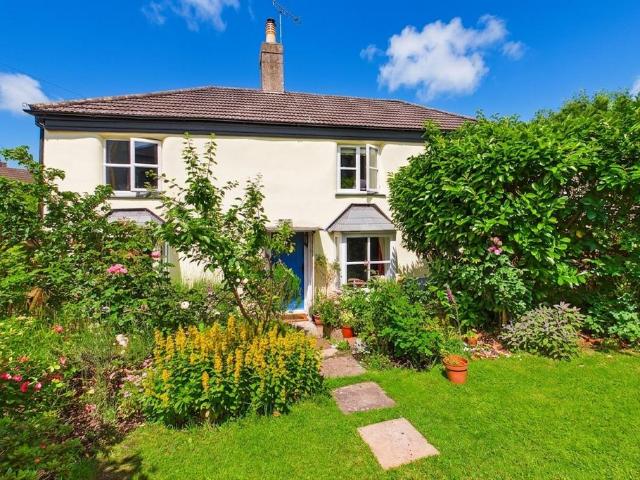 House for sale in North Tawton, Weir Quay
