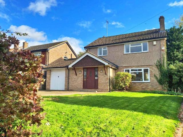 House for sale in Holtspur, Beaconsfield