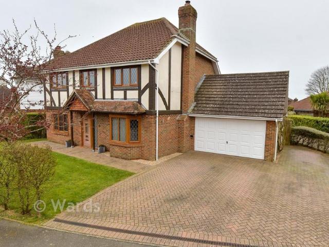 House for sale in Hawkinge, Folkestone