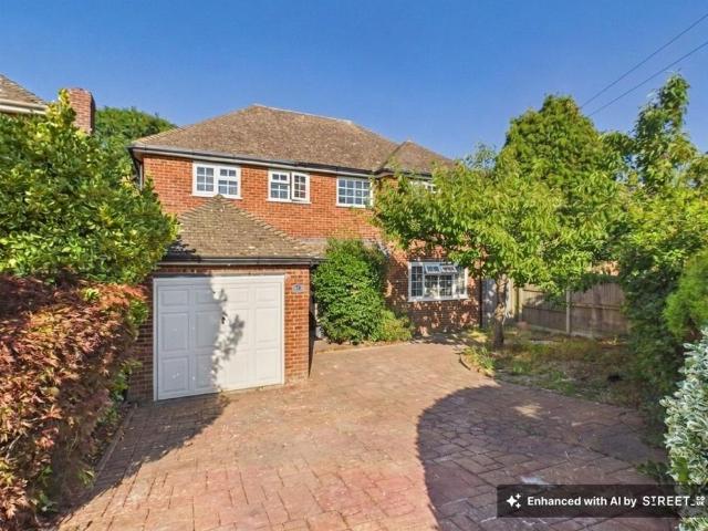 House for sale in Cooden, Heathlands