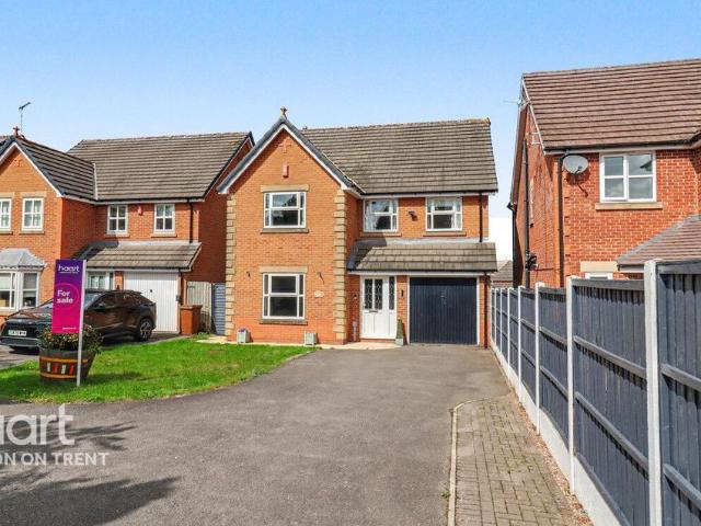 House for sale in Egginton, East Midlands