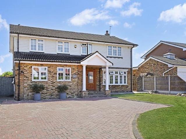 House for sale in Ongar, Epping