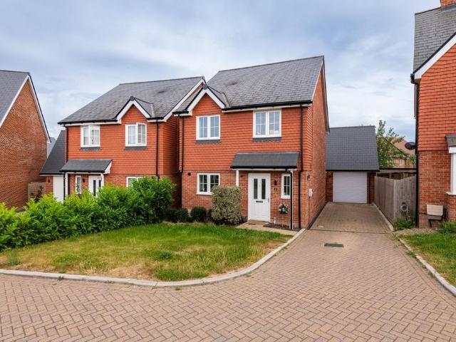 House for sale in Midway, Kent