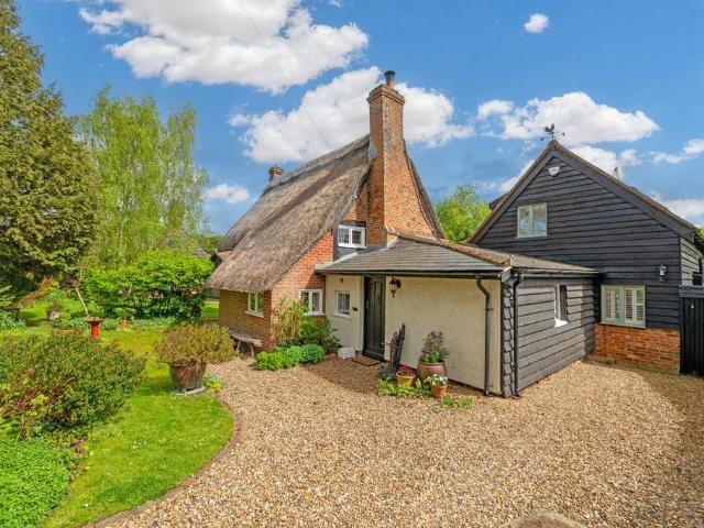 House for sale in Cox Green, Littlewick Green