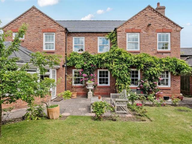 House for sale in Knockin, Shropshire
