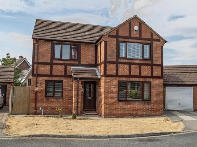 House for sale in Hensall, North Yorkshire