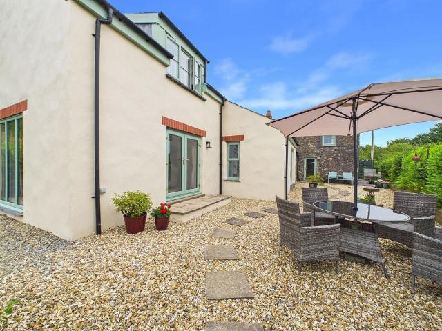 House for sale in Llanteg, Pembrokeshire