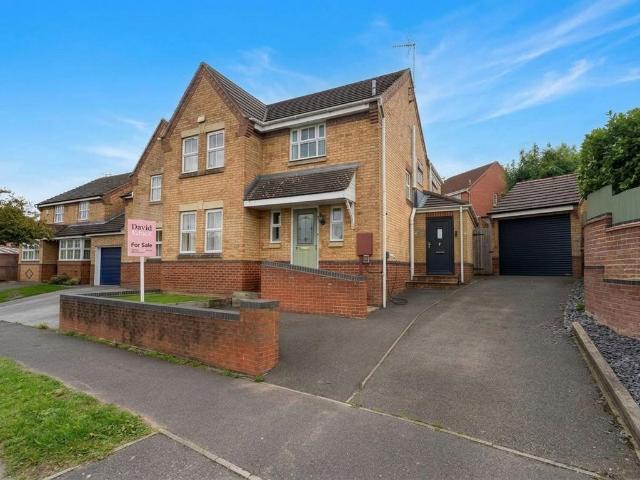 House for sale in Manthorpe, South Kesteven