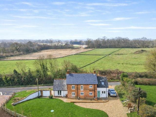 House for sale in Michelmersh, Test Valley