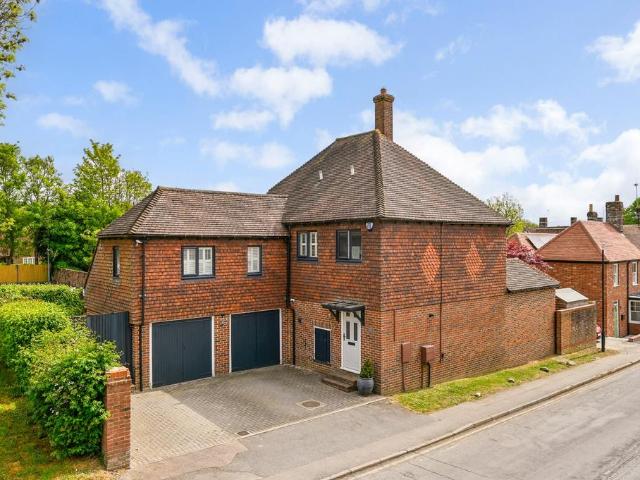 House for sale in Midway, Kent