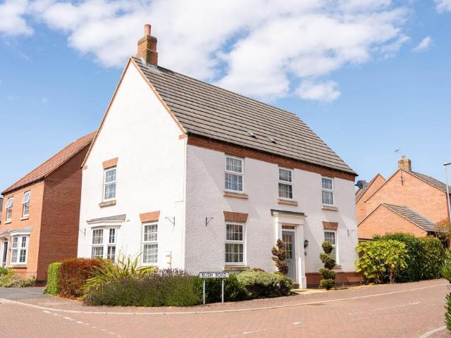 House for sale in Stanford On Avon, Leicestershire