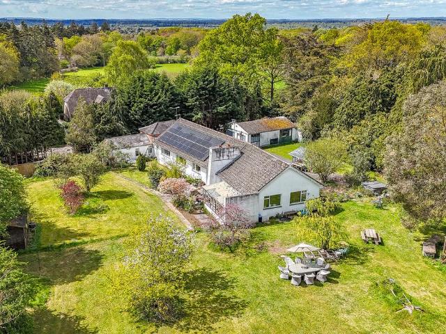 House for sale in Poulner, Ashurst Bridge
