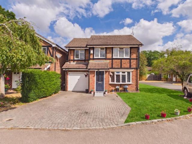 House for sale in Winnersh