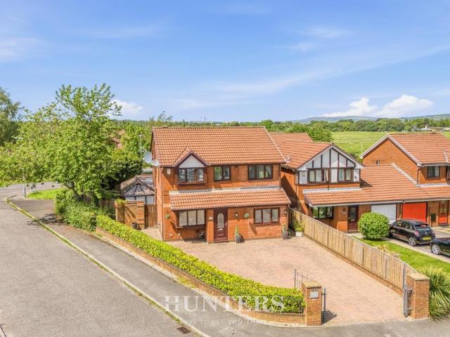 House for sale in Burnedge, Greater Manchester