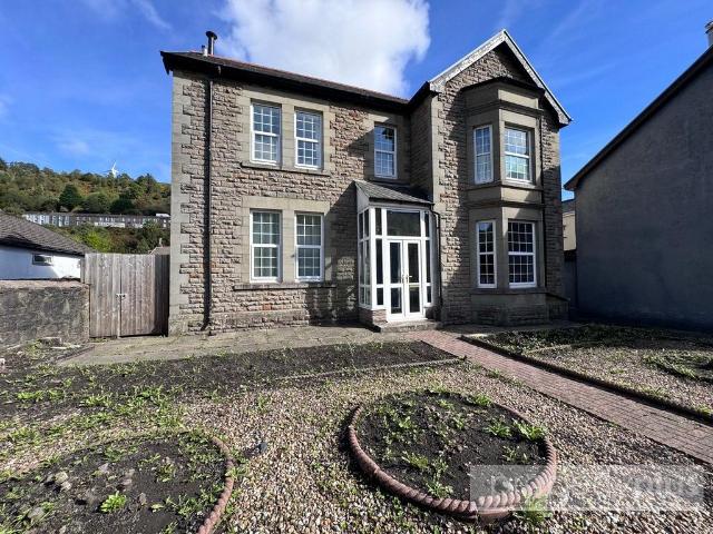 House for sale in Ynyshir