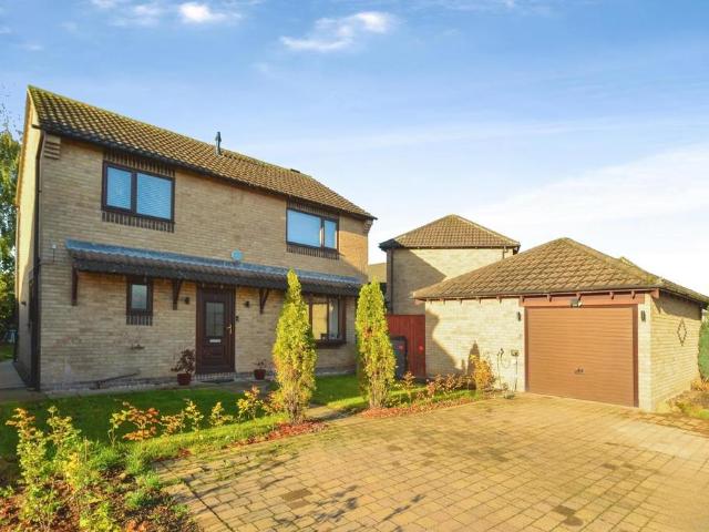 House for sale in Leven Park, Yarm