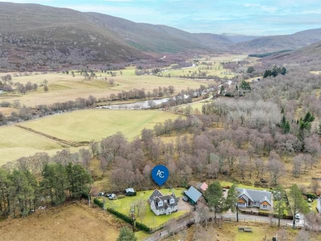 House for sale in Braemar, Scotland