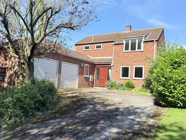 House for sale in Alverton, East Midlands
