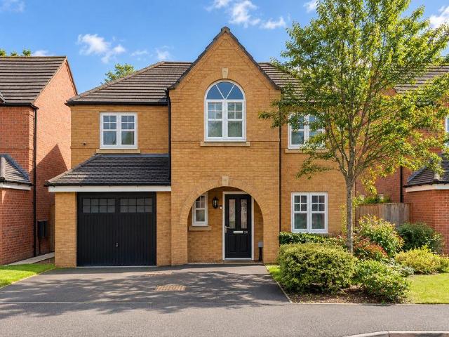 House for sale in Manor Park, Runcorn