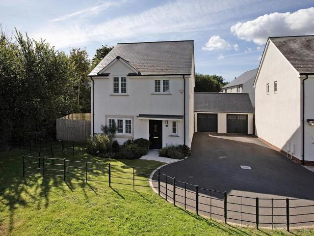 House for sale in Dawlish Warren, Teignbridge