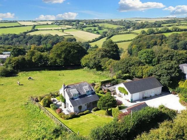 House for sale in Cardinham, Cornwall