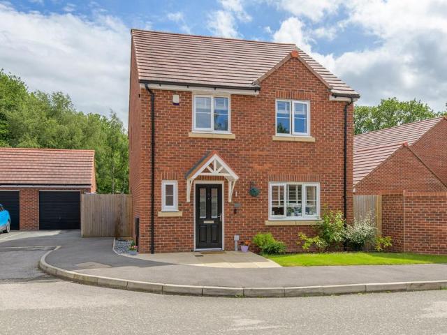 House for sale in Sandymoor, Halton