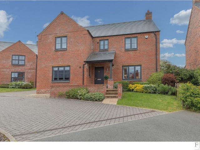 House for sale in Stanford On Avon, Leicestershire