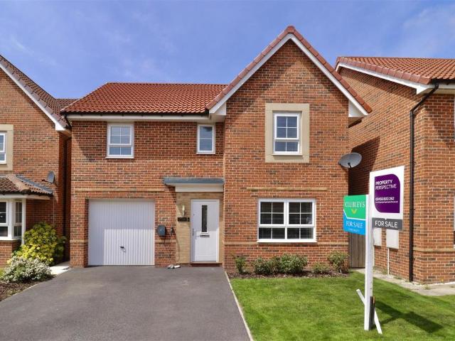House for sale in Elloughton-cum-Brough, Brough