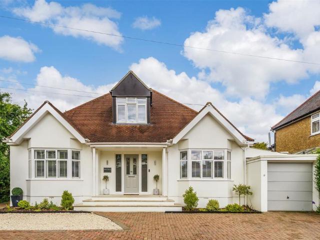 House for sale in Nork, Red Hill