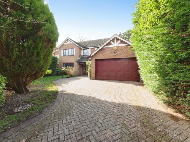 House for sale in Aspley Heath, Alderminster