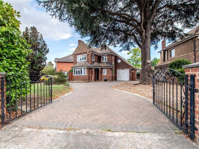 House for sale in Rosherville, Gravesham