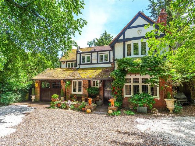 House for sale in Berrick Salome, Oxfordshire