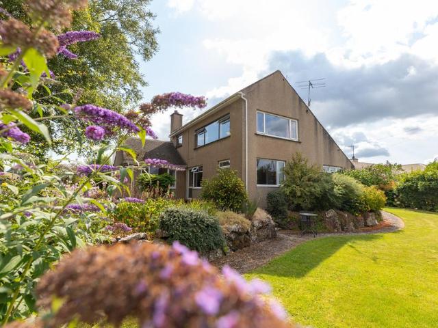 House for sale in Oxenholme, Natland
