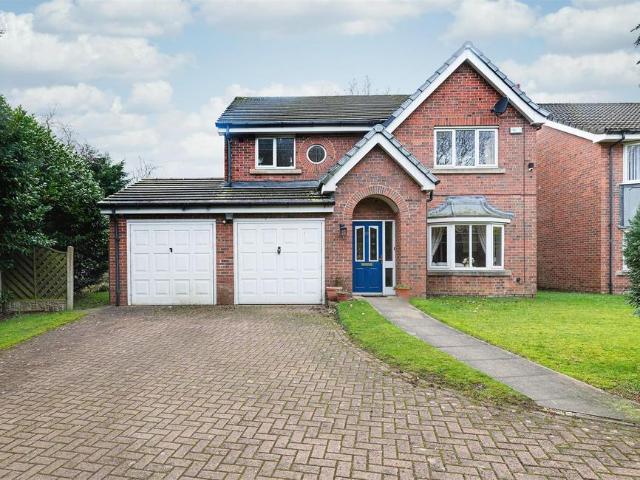 House for sale in Thornton Lodge, Huddersfield