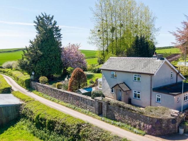 House for sale in Raglan, Wales