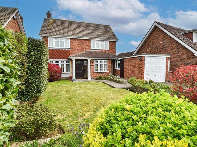 House for sale in Navestock Side, Essex