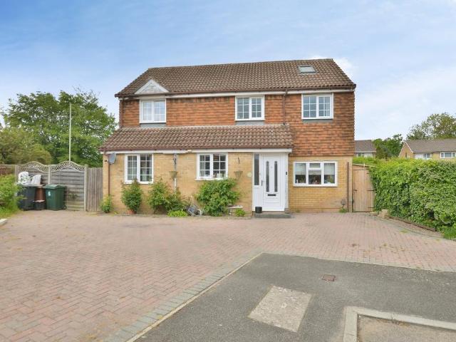 House for sale in Bybrook, Bridgefield