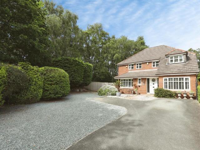 House for sale in Meadowbank, Winsford