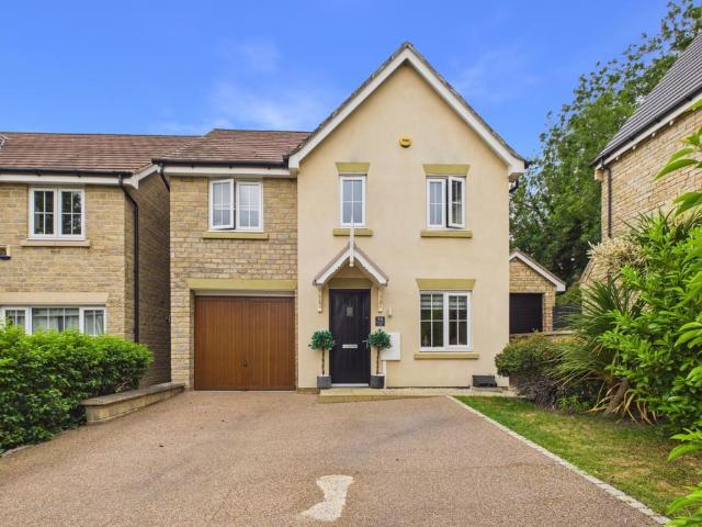 House for sale in Oundle