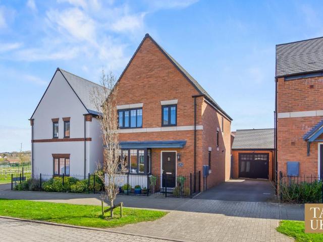 House for sale in Lawley Village, Telford