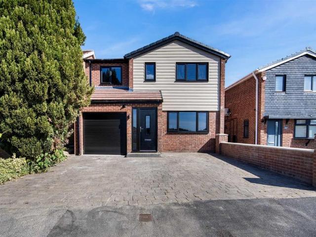 House for sale in Bramley, South Yorkshire