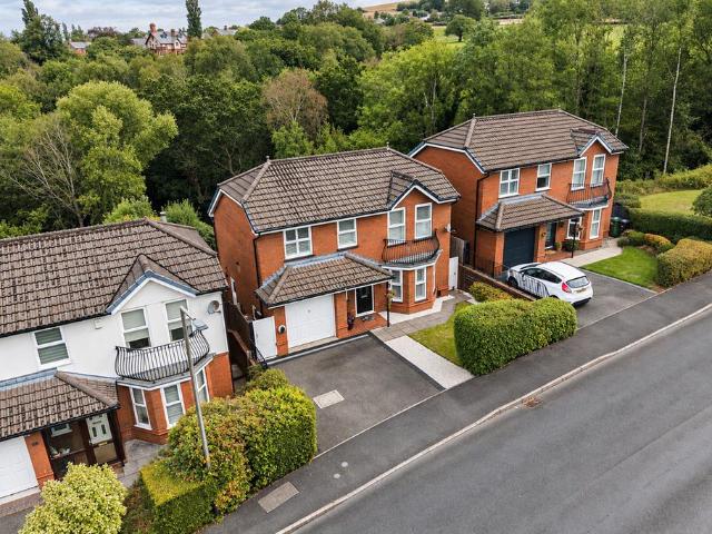 House for sale in Ludworth Houses, Marple Bridge